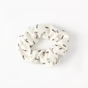 coletero scrunchie estampado Raw